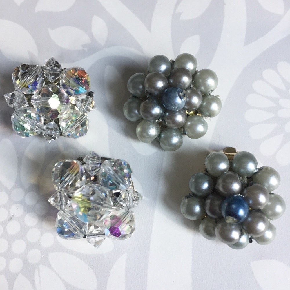 Lovely vintage clip earrings